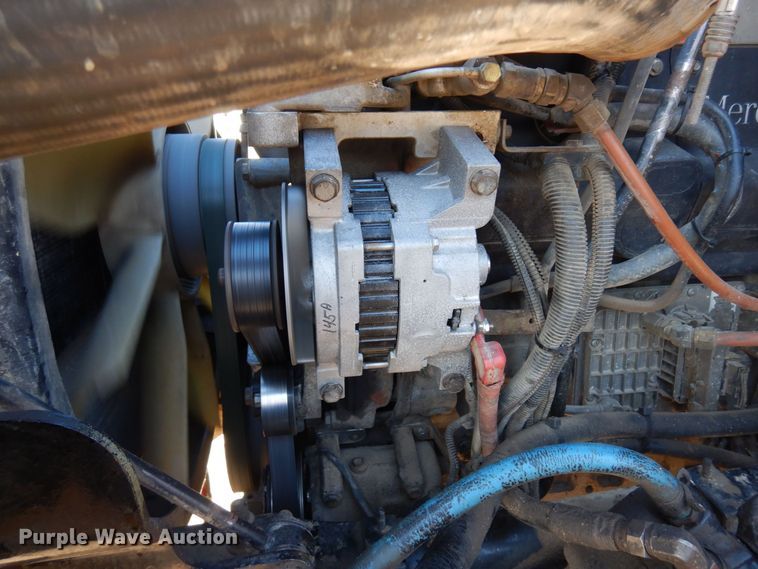 image for item AF9405 2005 Sterling L9500  dump truck