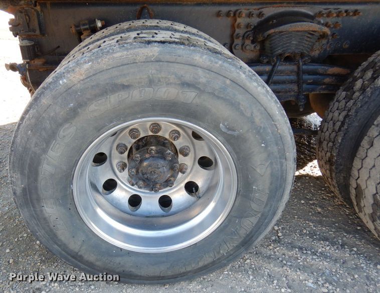 image for item AF9405 2005 Sterling L9500  dump truck