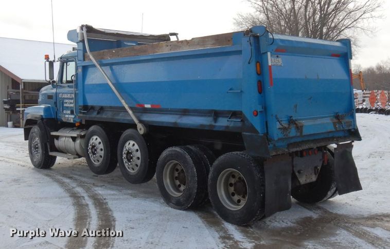 image for item AF9434 1998 Mack CL713  dump truck