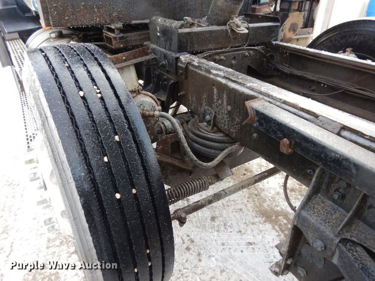 image for item AF9434 1998 Mack CL713  dump truck