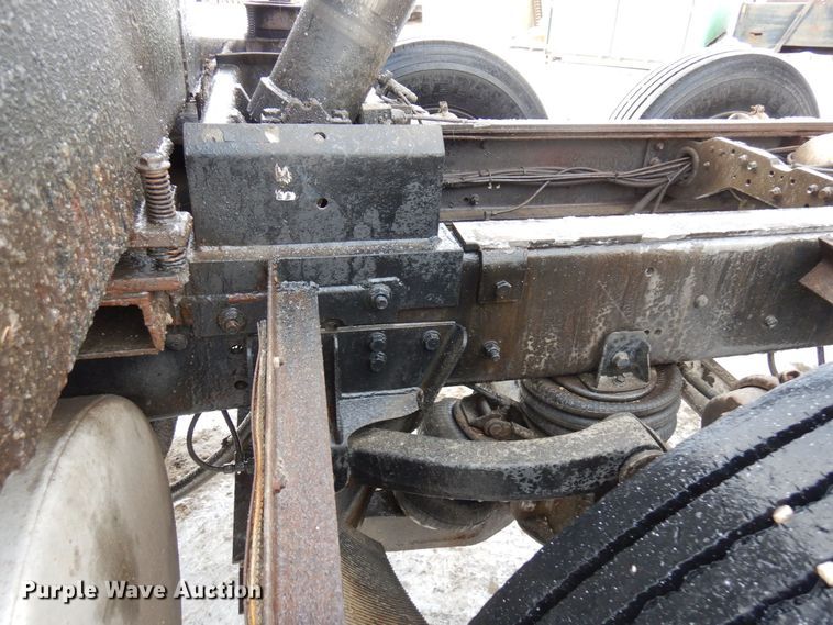 image for item AF9434 1998 Mack CL713  dump truck