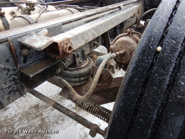 image for item AF9434 1998 Mack CL713  dump truck