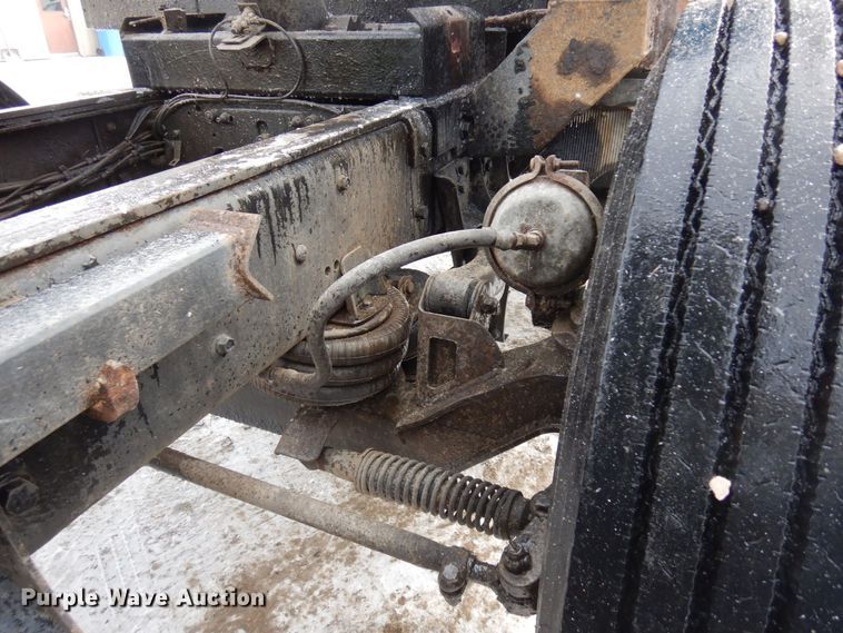 image for item AF9434 1998 Mack CL713  dump truck