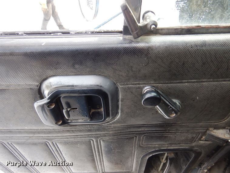 image for item AF9434 1998 Mack CL713  dump truck