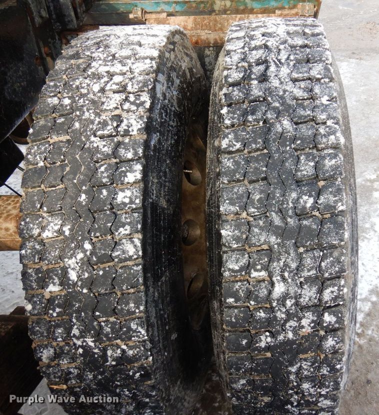 image for item AF9434 1998 Mack CL713  dump truck