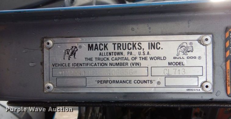 image for item AF9434 1998 Mack CL713  dump truck