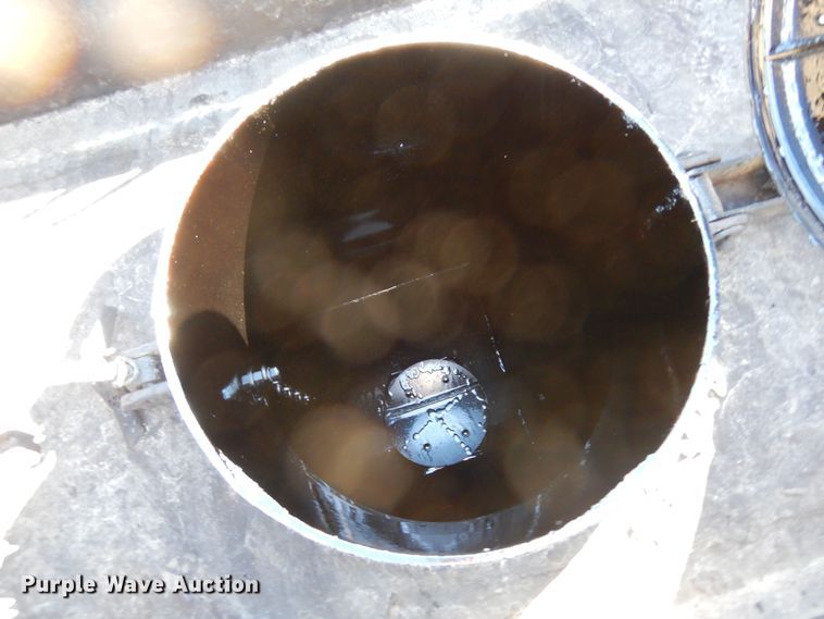 image for item DF8252 1989 Polar Tank Trailers Inc  tank trailer