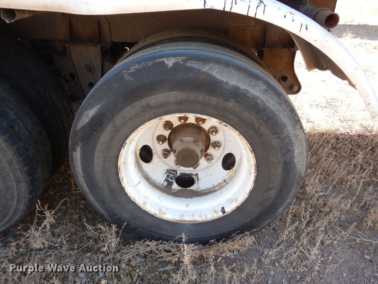 image for item DF8252 1989 Polar Tank Trailers Inc  tank trailer