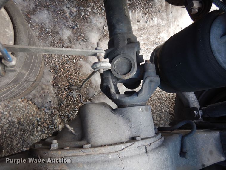 image for item DF8270 1998 Freightliner Century Class  semi truck