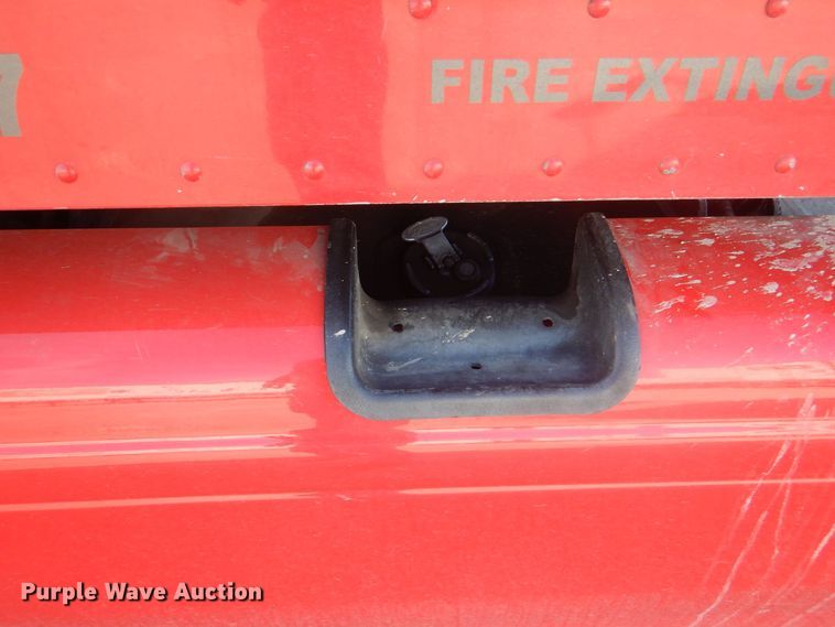 image for item DH7513 2013 Peterbilt 386 semi truck