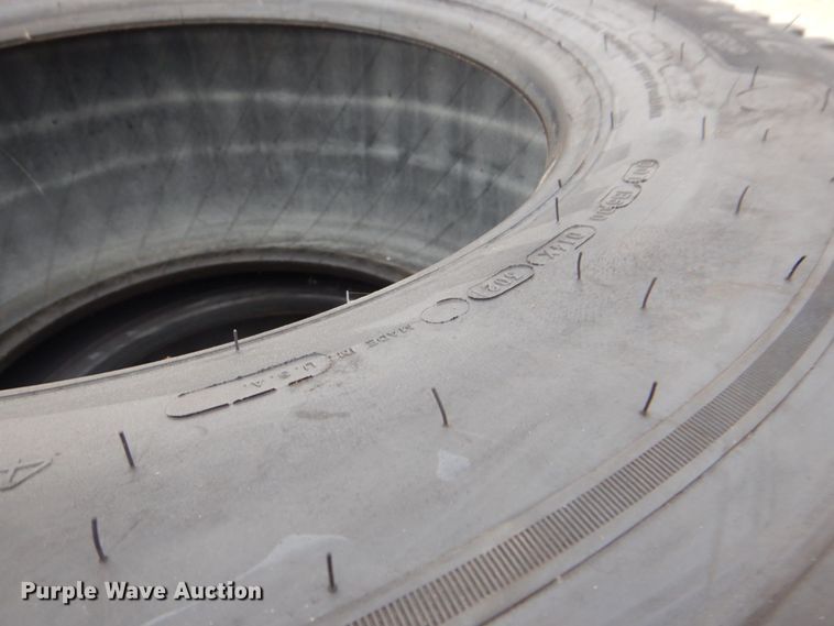 image for item DH7527 (2) Michelin X-One Line Grip 445/50R22.5 tires