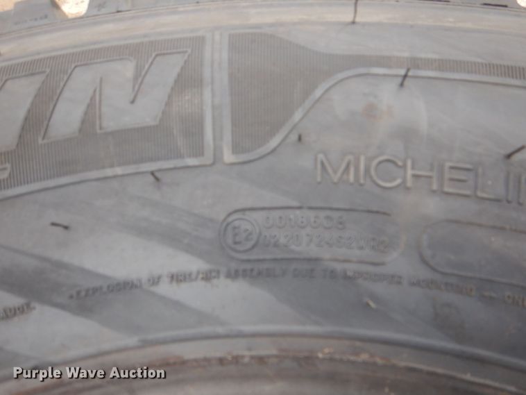 image for item DH7527 (2) Michelin X-One Line Grip 445/50R22.5 tires