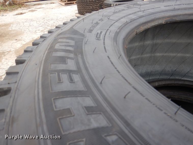 image for item DH7530 (2) Michelin X-One Line Grip 445/50R22.5 tires