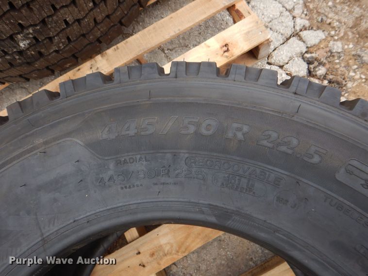 image for item DH7532 (3) Michelin X-One Line Grip 445/50R22.5 tires