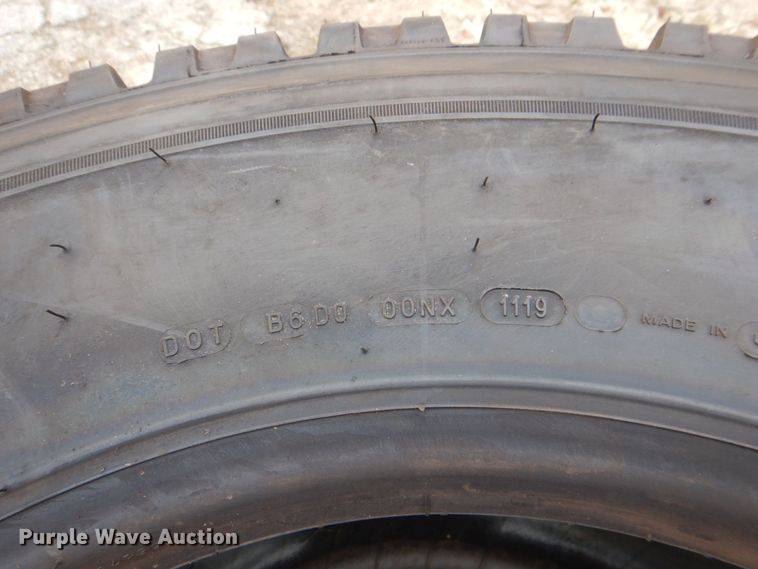 image for item DH7532 (3) Michelin X-One Line Grip 445/50R22.5 tires