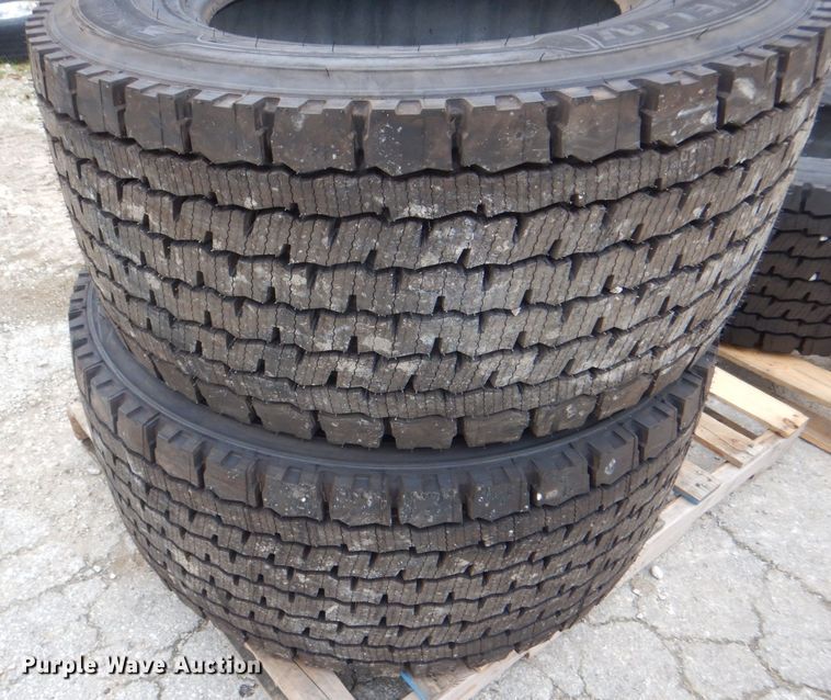 image for item DH7532 (3) Michelin X-One Line Grip 445/50R22.5 tires