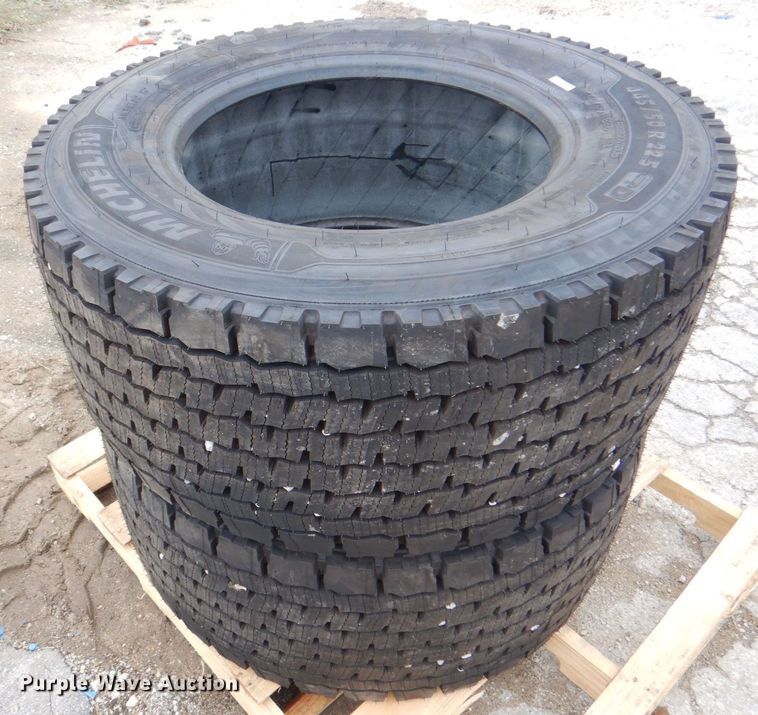 image for item DH7533 (2) Michelin X-One Line Grip 445/50R22.5 tires