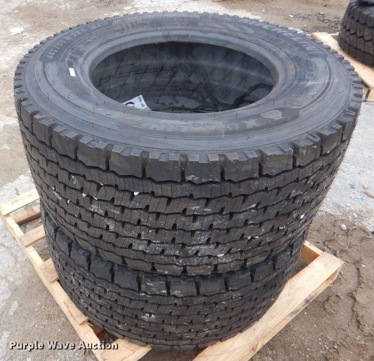 image for item DH7533 (2) Michelin X-One Line Grip 445/50R22.5 tires