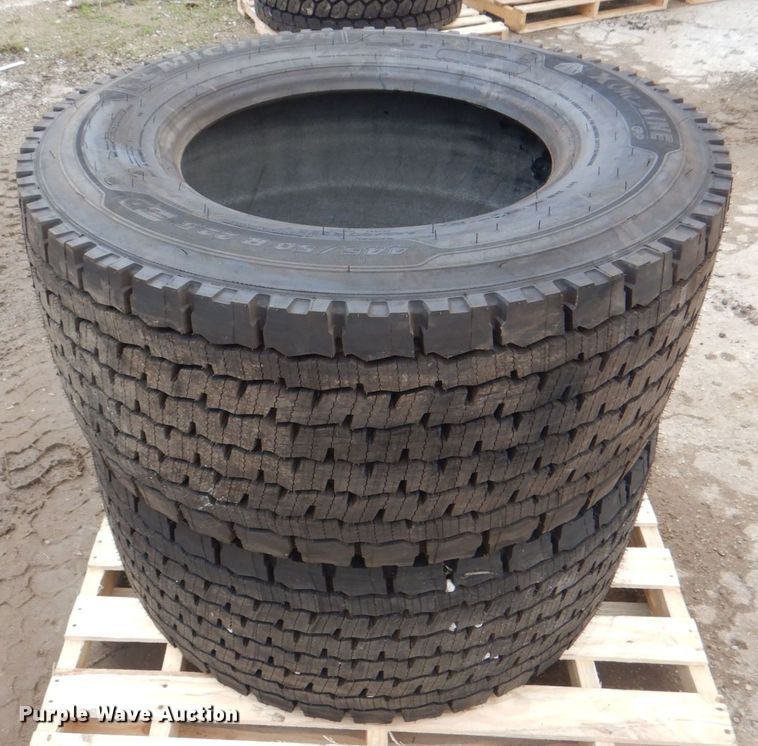 image for item DH7534 (2) Michelin X-One Line Grip 445/50R22.5 tires