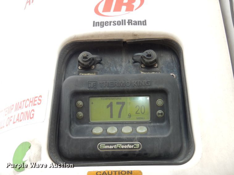 image for item DI6847 2004 Utility VS2RA  refrigerated van trailer