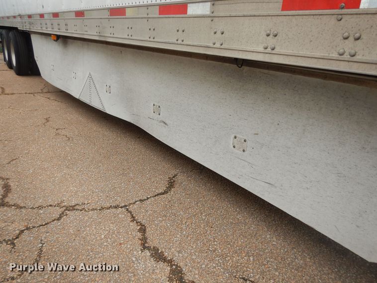 image for item DI6847 2004 Utility VS2RA  refrigerated van trailer