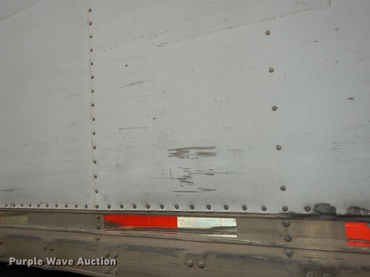 image for item DI6847 2004 Utility VS2RA  refrigerated van trailer