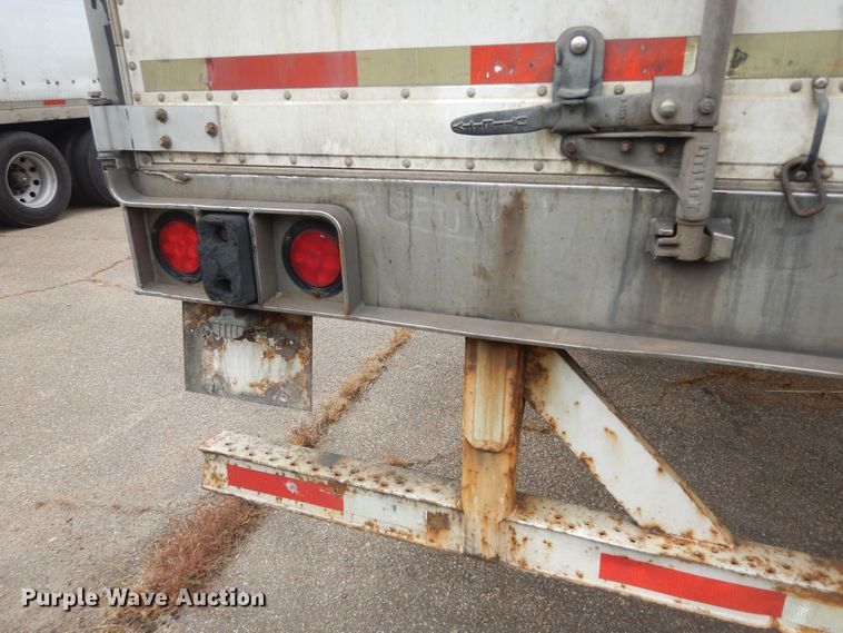 image for item DI6847 2004 Utility VS2RA  refrigerated van trailer