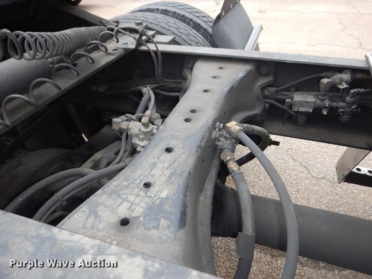 image for item DI6850 2012 Kenworth T700  semi truck