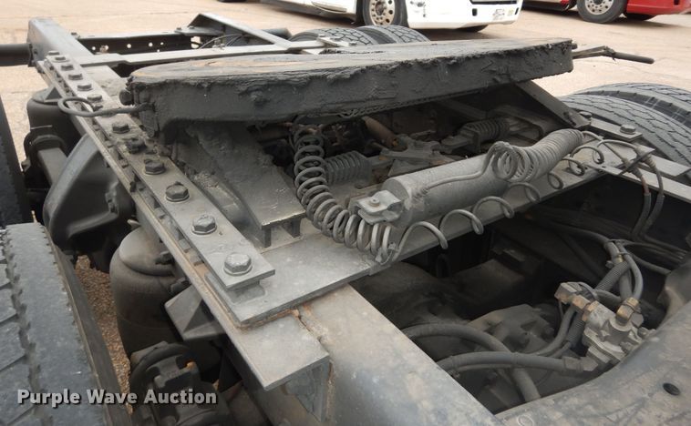 image for item DI6850 2012 Kenworth T700  semi truck