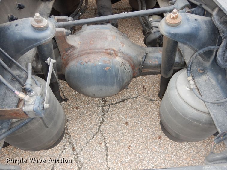 image for item DI6850 2012 Kenworth T700  semi truck