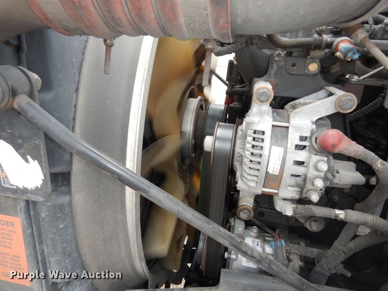 image for item DI6850 2012 Kenworth T700  semi truck