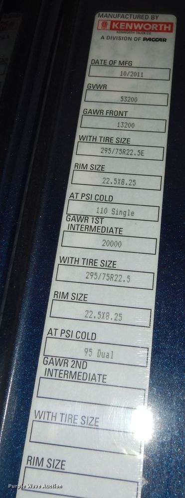 image for item DI6850 2012 Kenworth T700  semi truck