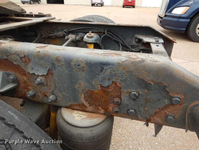 image for item DI6851 2012 Kenworth T700  semi truck