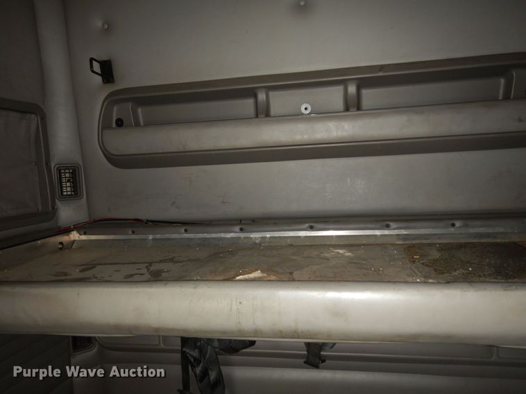 image for item DI6851 2012 Kenworth T700  semi truck