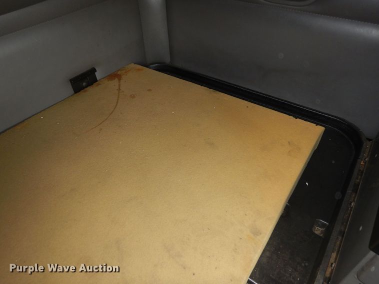 image for item DI6851 2012 Kenworth T700  semi truck