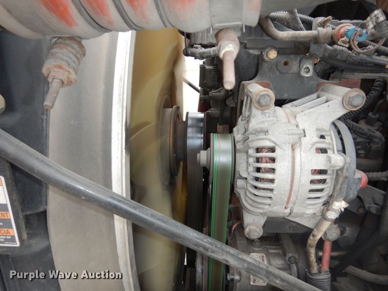 image for item DI6851 2012 Kenworth T700  semi truck