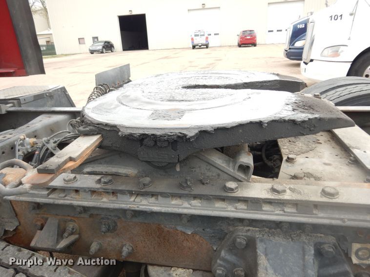 image for item DI6852 2014 Kenworth T680  semi truck