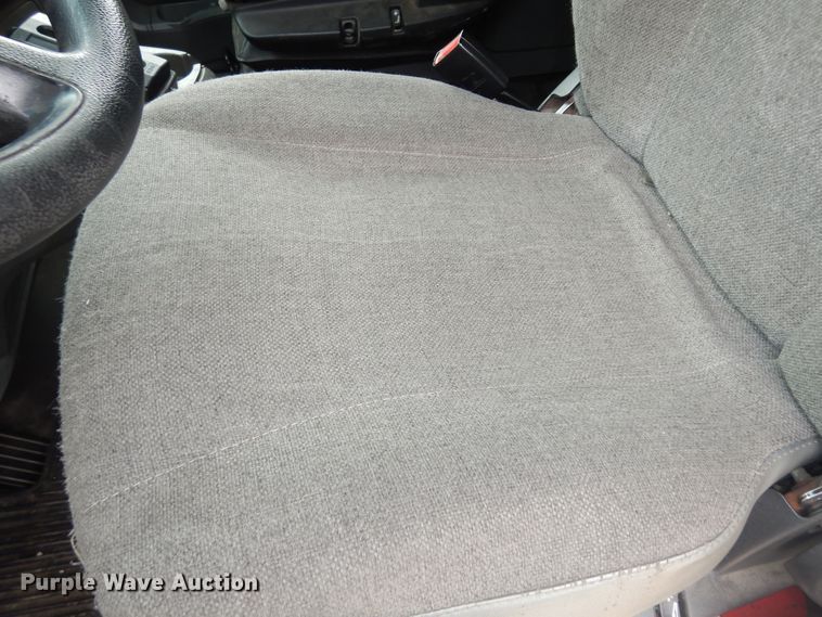 image for item DI6852 2014 Kenworth T680  semi truck