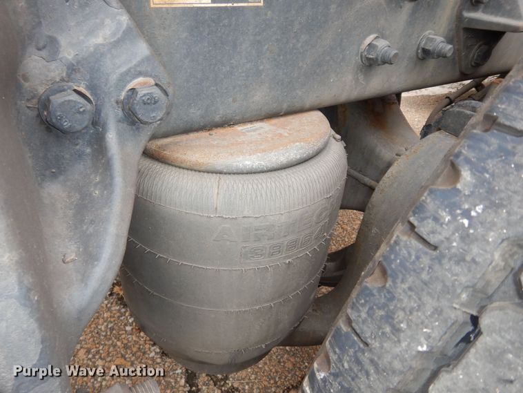 image for item DI6852 2014 Kenworth T680  semi truck