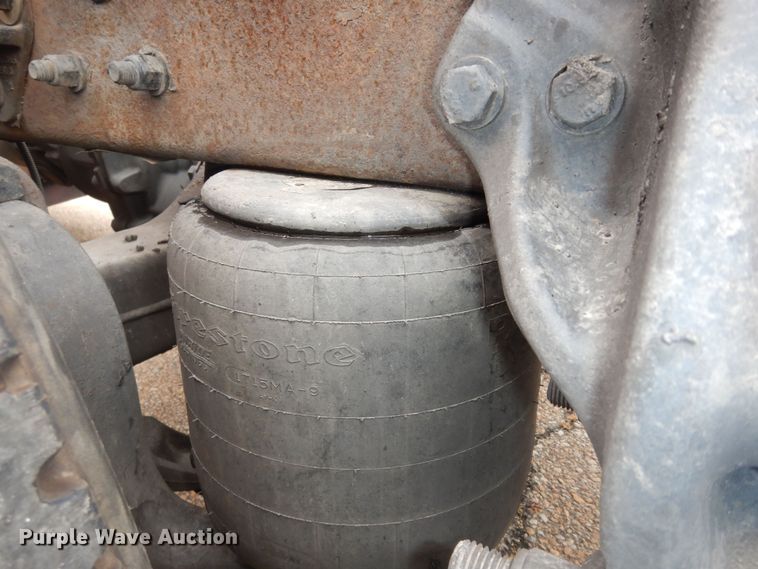 image for item DI6852 2014 Kenworth T680  semi truck