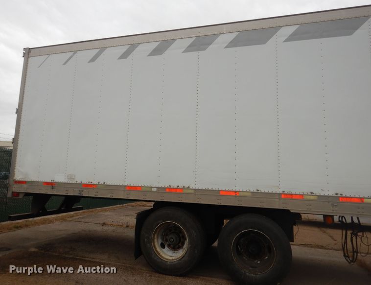 image for item DI6853 2006 Utility VS2RA  refrigerated van trailer