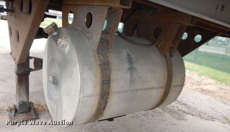 image for item DI6853 2006 Utility VS2RA  refrigerated van trailer