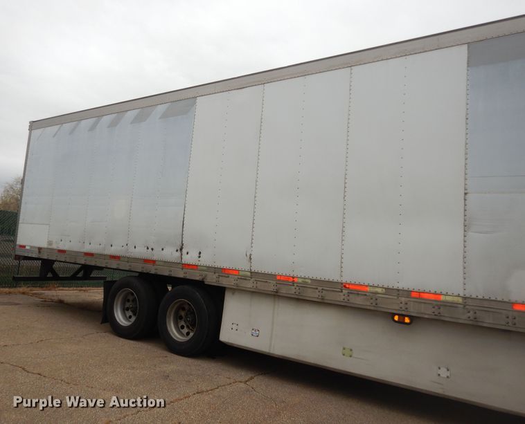 image for item DI6856 2004 Utility VS2RA  refrigerated van trailer