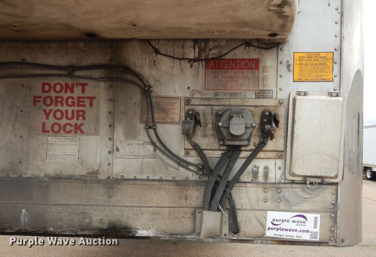 image for item DI6856 2004 Utility VS2RA  refrigerated van trailer