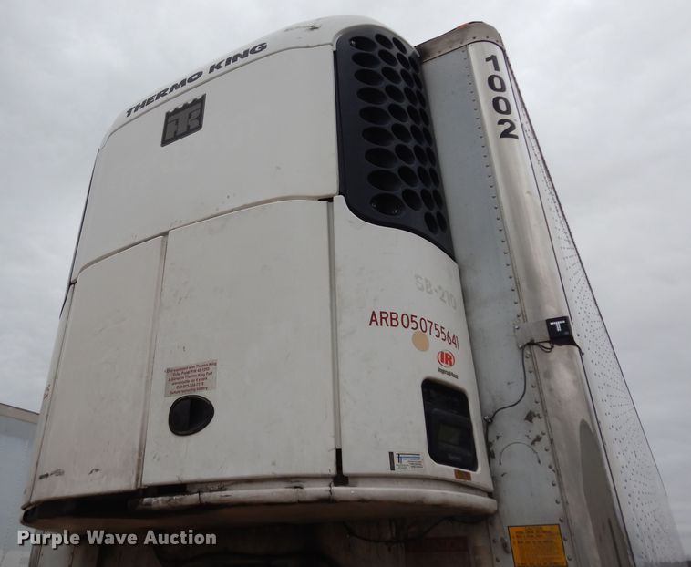 image for item DI6856 2004 Utility VS2RA  refrigerated van trailer