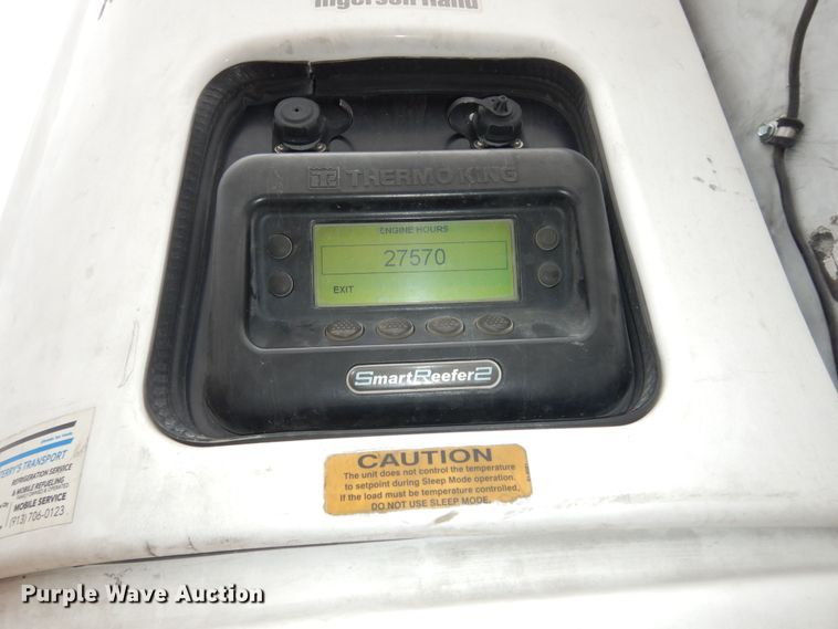 image for item DI6856 2004 Utility VS2RA  refrigerated van trailer