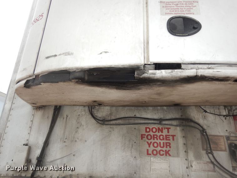 image for item DI6856 2004 Utility VS2RA  refrigerated van trailer