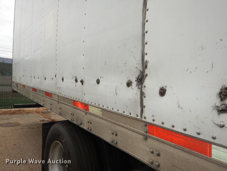 image for item DI6856 2004 Utility VS2RA  refrigerated van trailer