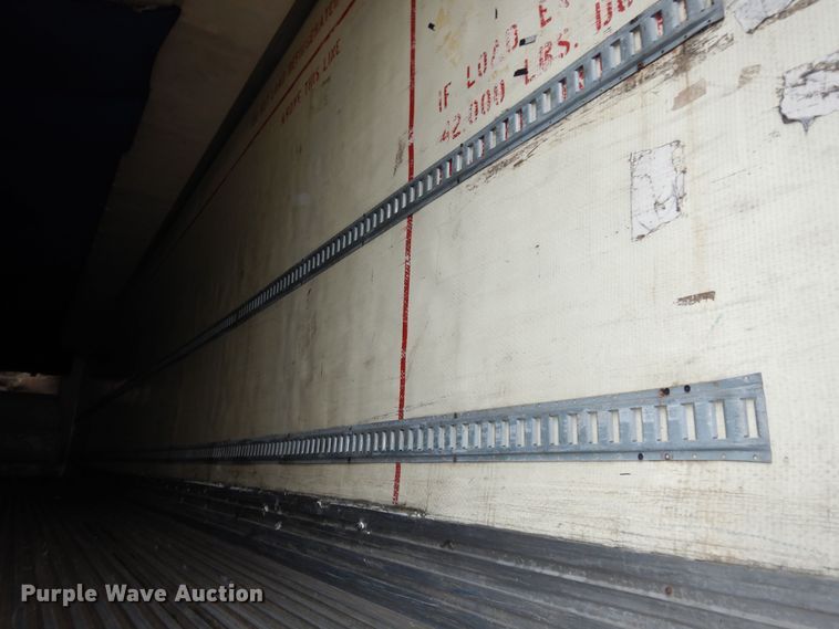 image for item DI6856 2004 Utility VS2RA  refrigerated van trailer