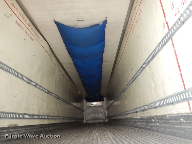 image for item DI6856 2004 Utility VS2RA  refrigerated van trailer